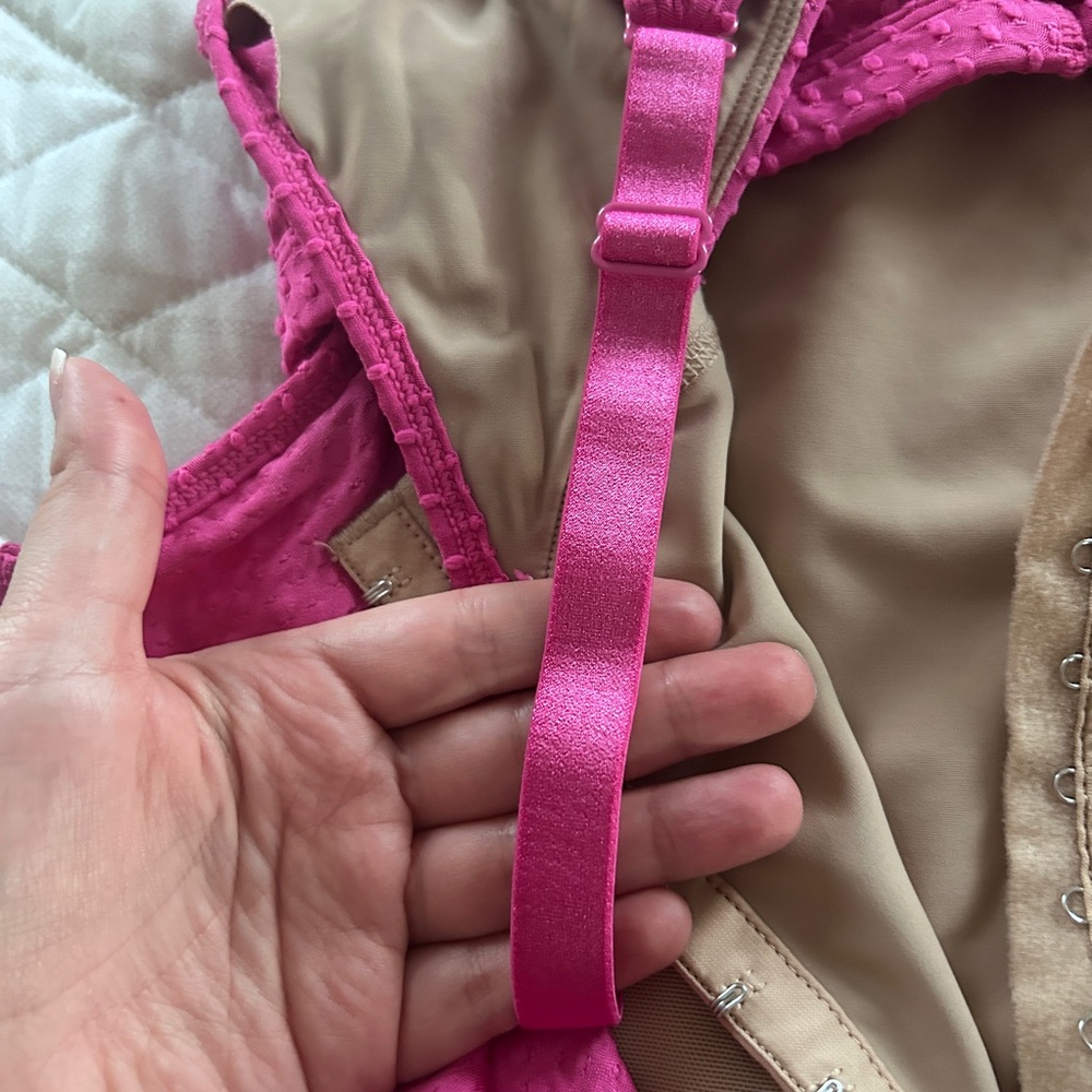 Curvy-Faja lined butt lifting swimsuit - Picture 7 of 8